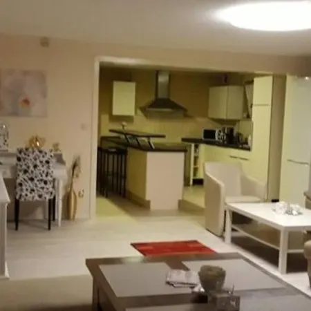 Bis 7 Peesonen Bei Hamburg Appartement