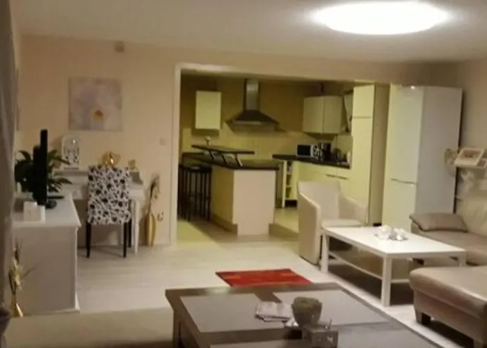 Bis 7 Peesonen Bei Hamburg Appartement